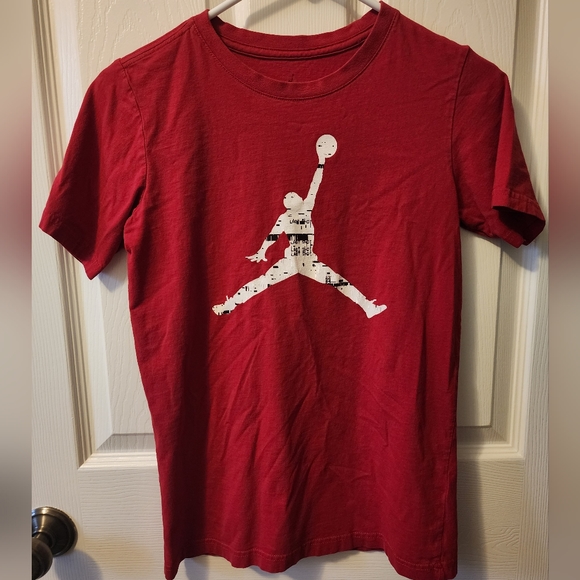 Jordan Other - Boys Red Jordan T-shirt